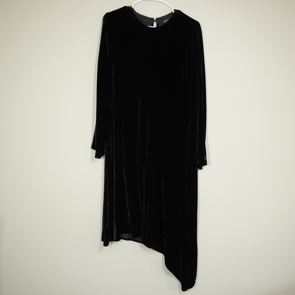 Eileen Fisher Size XS Black Silk Blend Velvet Asymmetrical Hem Long Sleeve Dress